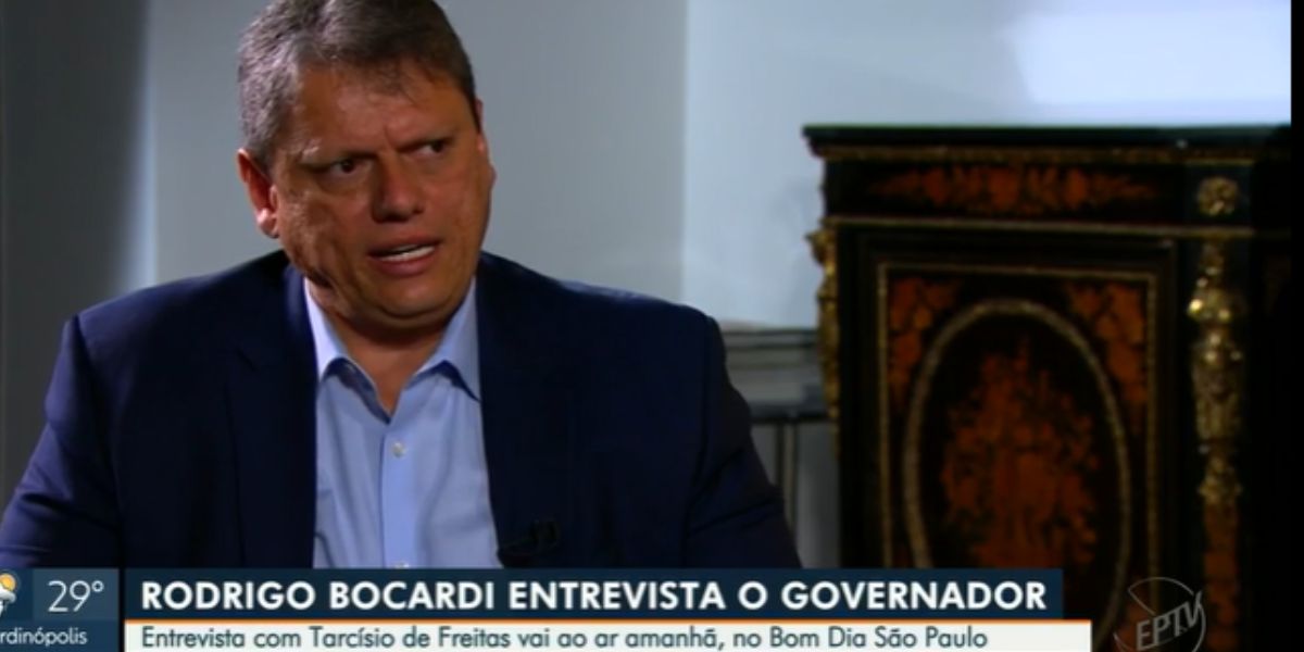 Tarcísio de Freitas durante entrevista ao Bom Dia SP (Reprodução: Globo)