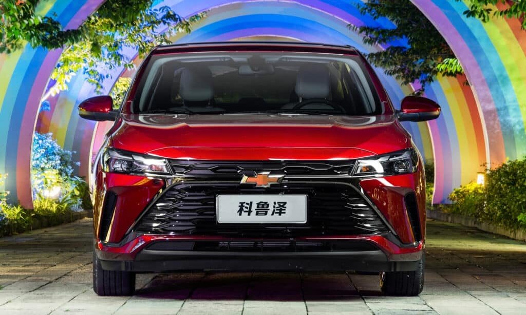 Chevrolet Monza foi o substituto do Onix na China (Foto: Divulgação)