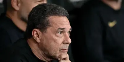 Volta a campeão da Liberta e anúncio de contratação: Luxemburgo ressurge paralisando o futebol após demissão
