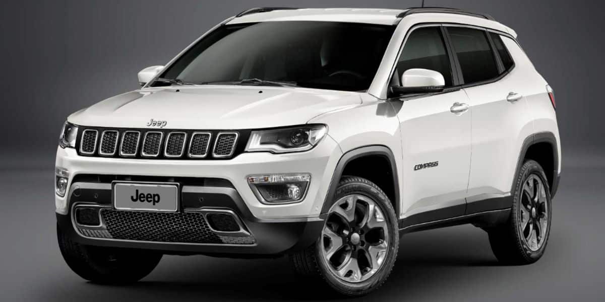 Jeep Compass a diesel (Foto: Reprodução / Internet) 