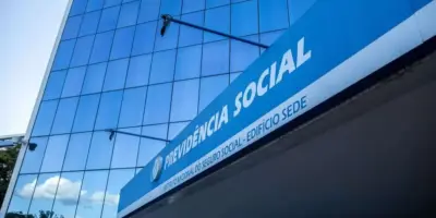 13º salário do INSS em 2024: Chega decisão do Governo Lula sobre data do pagamento para aposentados