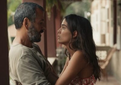 José Inocêncio (Marcos Palmeira) e Mariana (Theresa Fonseca) em Renascer (Foto: Reprodução / Globo)