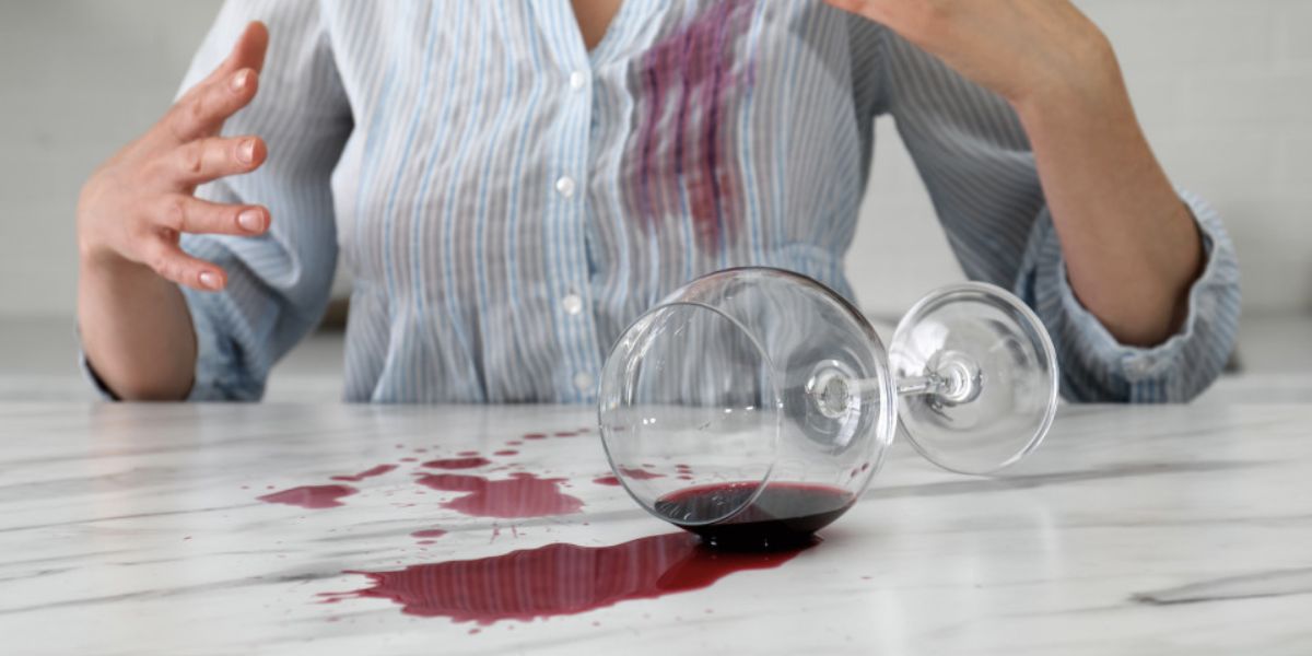 Mancha de vinho (Reprodução/Internet)