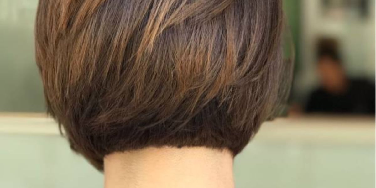Corte de cabelo arredondado acima da nuca (Foto: Reprodução/ Internet)