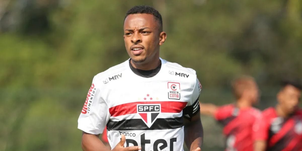 Welington, lateral-esquerdo do São Paulo — Foto: Divulgação São Paulo
