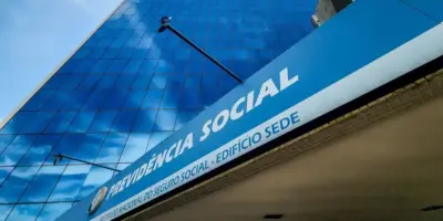 Fim das dívidas para aposentados do INSS: Como deixar de pagar o empréstimo consignado em 4 passos simples