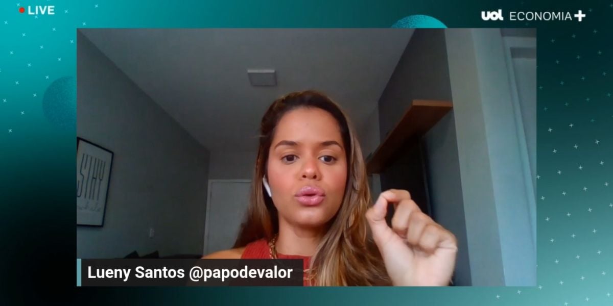 Lueny Santos falou sobre a aposentadoria no programa do Uol '(Reprodução: Uol)