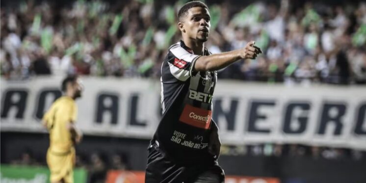 Robert é alvo do Atlético-MG e Cruzeiro - (Foto: Reprodução / Internet)