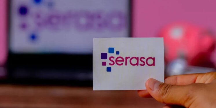 Serasa costuma a emitir alertas aos brasileiros sobre tudo que mexe no bolso (Reprodução/Foto: Serasa/Divulgação)