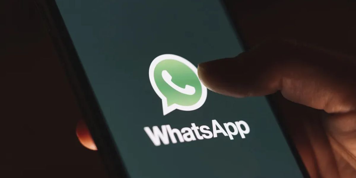 WhatsApp é utilizado por mais de 140 milhões de pessoas no Brasil (Reprodução: Internet)