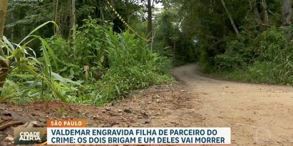 Local em que o corpo foi encontrado pela polícia (Reprodução/Record)