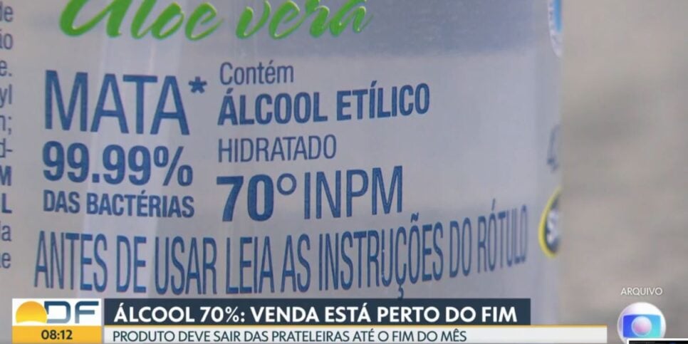 Álcool 70% (Foto: Reprodução / Globo)