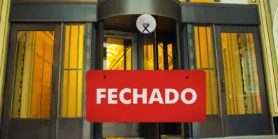 Fim de serviço geral e contas encerradas: Banco gigante não resiste e extingue operações no Brasil após anos