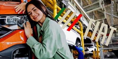Nova montadora chega ao Brasil para aniquilar rivais como a Fiat e mais (Foto Reprodução/Montagem/Lennita/Tv Foco/Auto Papo/Canva)
