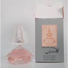 Salvador Dali Eau De Dali Perfume Feminino (Reprodução - Internet) Salvador Dali Eau De Dali Perfume Feminino (Reprodução - Internet)