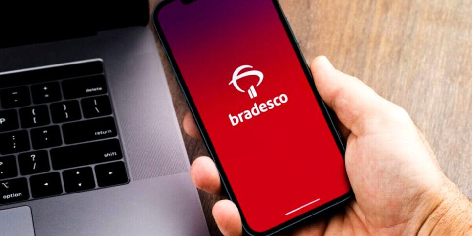 Jornal da Globo confirmou que o Bradesco comprou banco rival (Foto: Reprodução/ Internet)