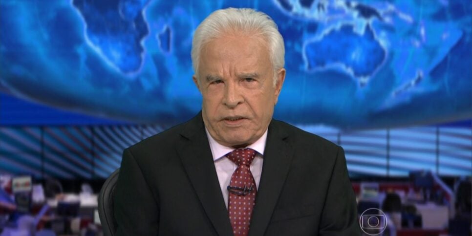 O jornalista apresentou o JN em 2015 pela última vez (Reprodução: Globo)