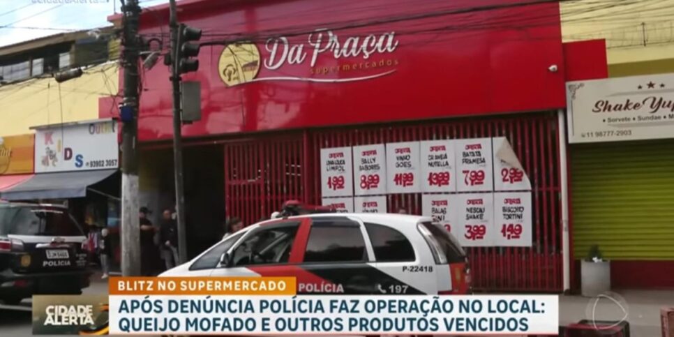 Da Praça Supermercado passou por uma forte fiscalização (Reprodução: Record)