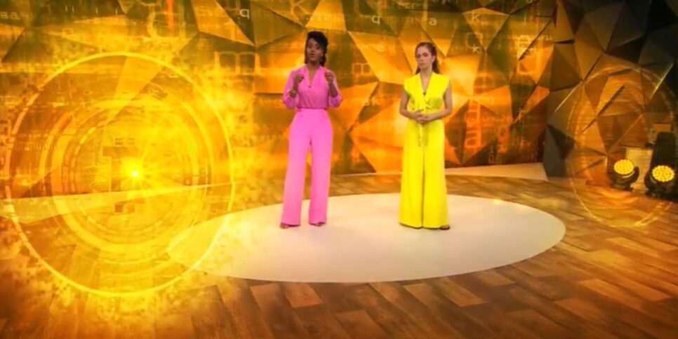 Poliana Abritta e Maju Coutinho no comando do Fantástico (Reprodução: Globo)