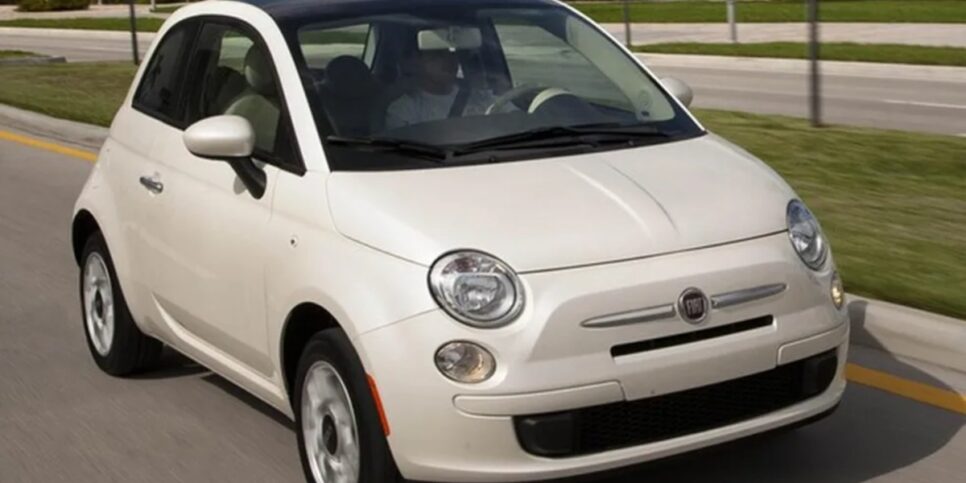 Fiat 500 chega ao mercado brasileiro de forma mais moderna  - (Foto: Reprodução / Internet)