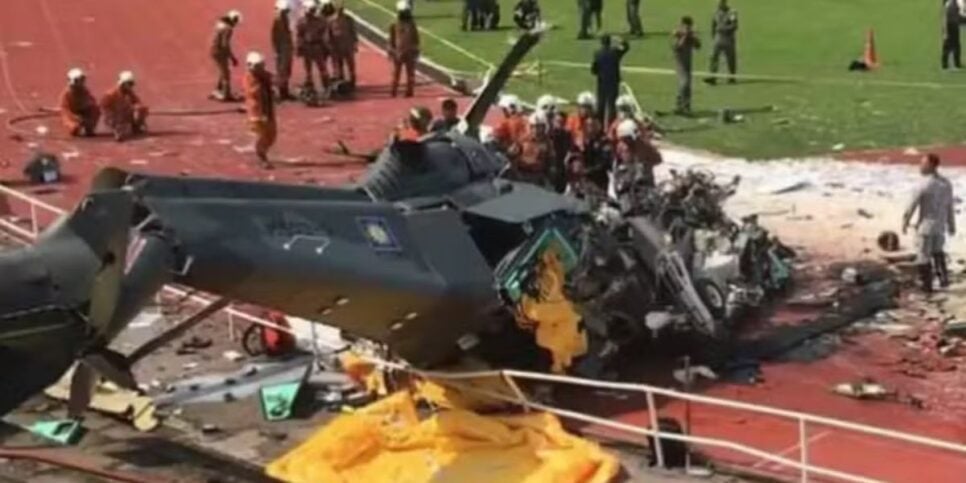A queda do helicóptero matou todos os 10 tripulantes (Reprodução: Governo da Malásia)