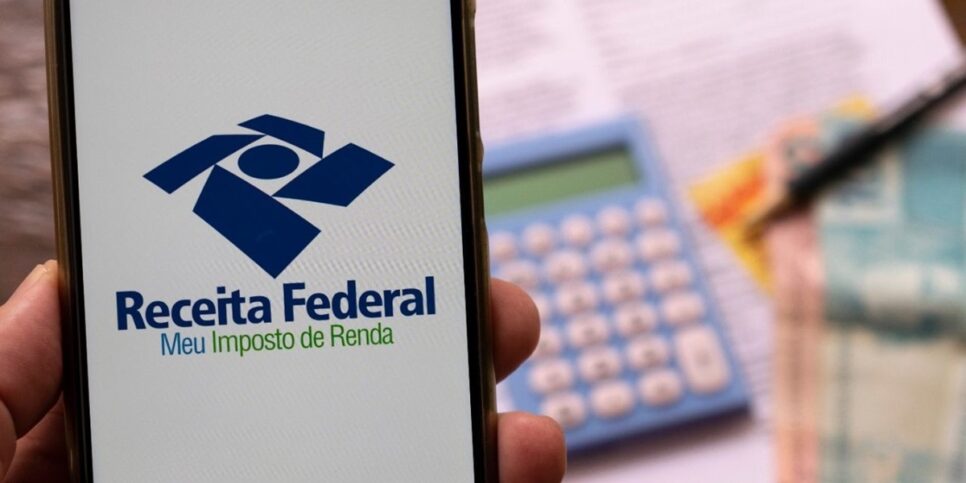 Calculando os gastos do Imposto de Renda (Foto: Reprodução/Internet)
