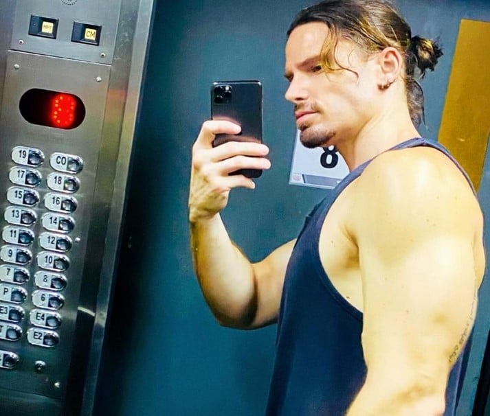 Jonatas Faro em sua última foto publicada nas redes sociais (Foto: Reprodução / Instagram)
