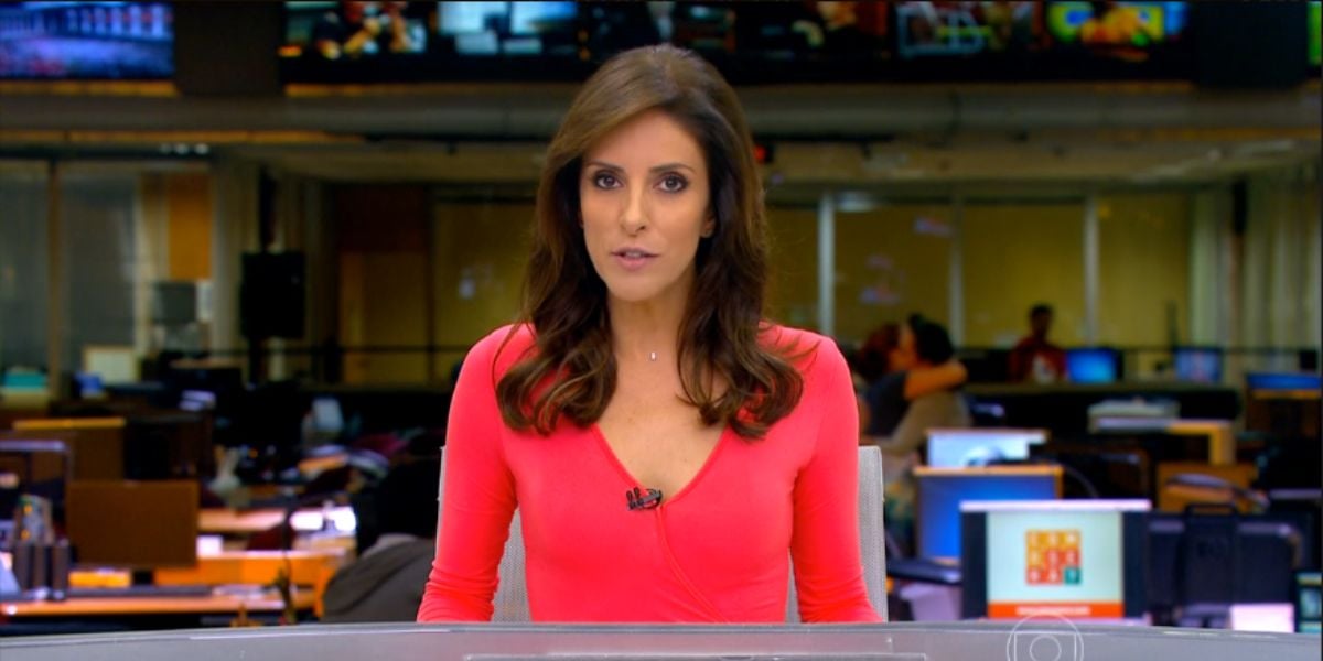 http://tvfoco.uai.com.br/wp-content/uploads/2015/05/Daniela-Mercury.jpg