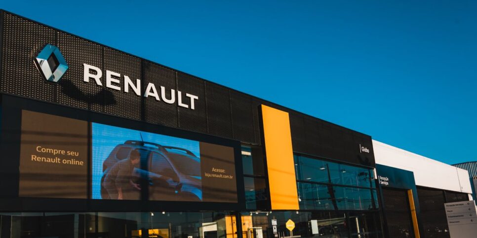 Renault é uma das principais montadoras francesas do mundo (Reprodução: Internet)