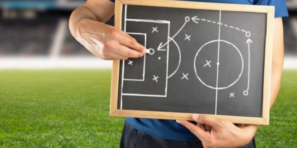 Treinador de futebol - (Foto: Reprodução / Internet)