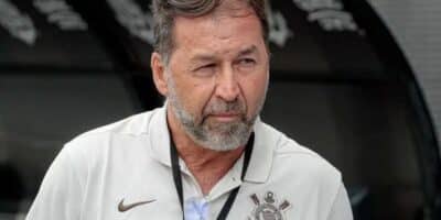 R$558 milhões: Augusto Melo bate martelo no Corinthians assina com novo xerifão da zaga pra ser dupla de Felix