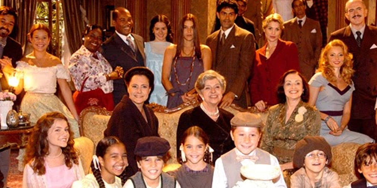 http://tvfoco.uai.com.br/wp-content/uploads/2015/05/Daniela-Mercury.jpg