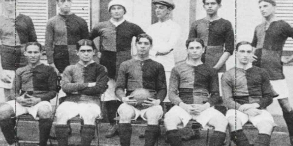 Foto do primeiro time do Flamengo (Foto Reprodução/Youtube)