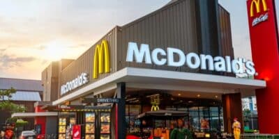 McDonald’s tem 2 viradas em país com fechamento e compra colossal (Foto: Reprodução / Internet)