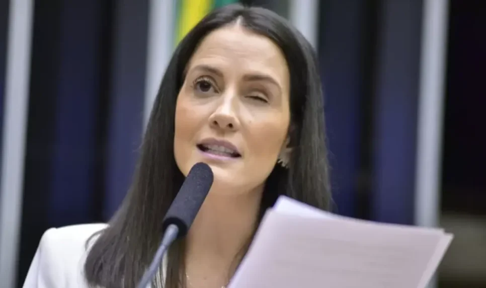 A morte da famosa repercutiu no meio político (Foto: Reprodução/ Internet)