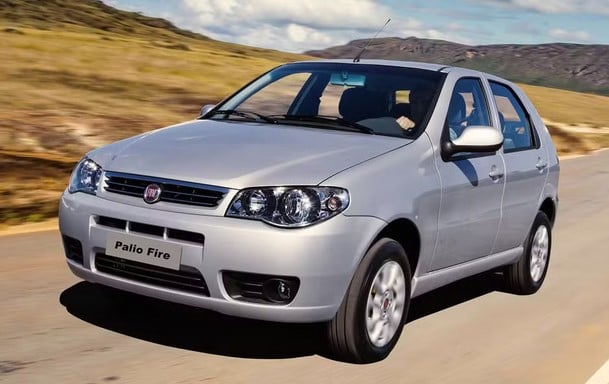 
Fiat Palio Fire 2014 era o carro mais brato do Brasil na época (Foto: Divulgação / Montadora)