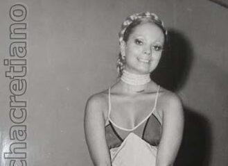 http://tvfoco.uai.com.br/wp-content/uploads/2015/05/Daniela-Mercury.jpg