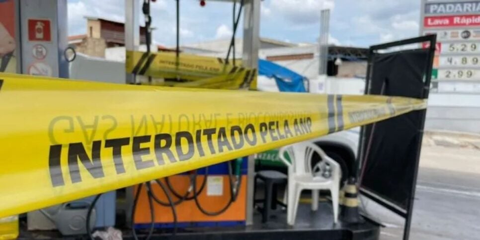 A interdição se deu por conta de adulteração na gasolina e no etanol (Reprodução: Milton Filho/Araraquara)