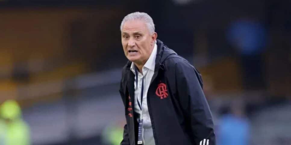 Tite está na berlinda no comando do Rubro-negro (Reprodução: Luisa Gonzalez/Reuters)