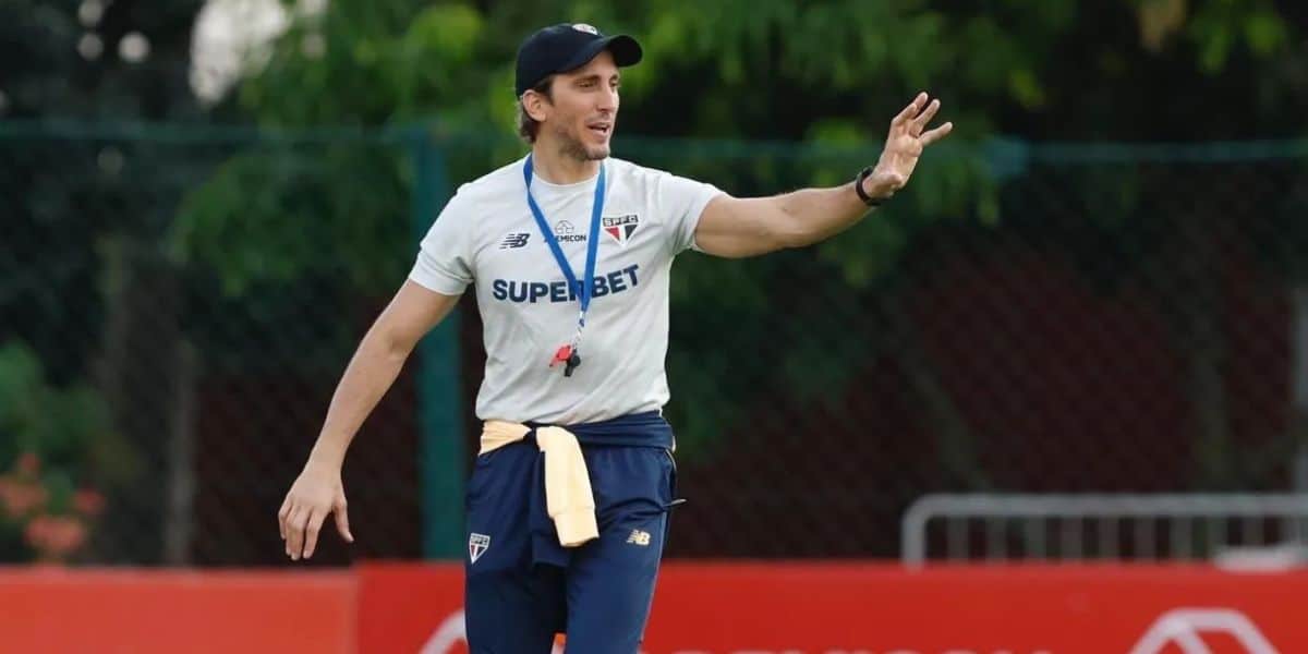 zubeldia Rubens Chiri saopaulofc http://tvfoco.uai.com.br/wp-content/uploads/2015/05/Daniela-Mercury.jpg
