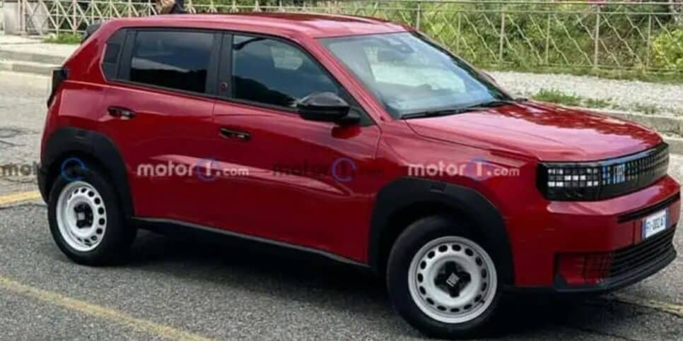 Grande Panda, modelo que se assemelha ao Uno no Brasil (Foto: Reprodução/ Internet)