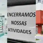 O fim decadente de rede gigante de farmácias rival da Drogasil em SP - Foto: Montagem