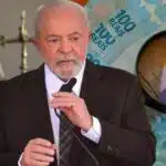 Lei, Lula e cartão do Bolsa Família (Foto: Reprodução / Gov / Canva / Montagem TV Foco)