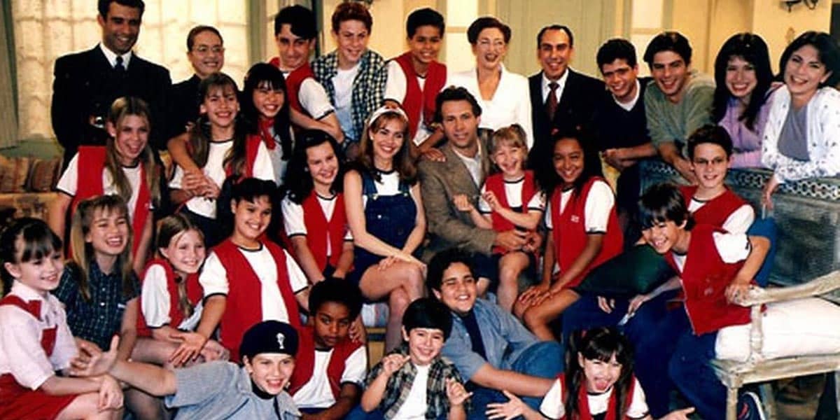http://tvfoco.uai.com.br/wp-content/uploads/2015/05/Daniela-Mercury.jpg