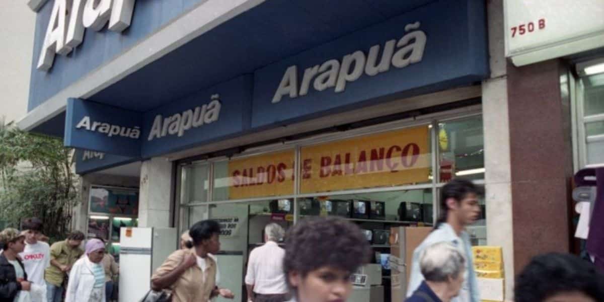 http://tvfoco.uai.com.br/wp-content/uploads/2015/05/Daniela-Mercury.jpg