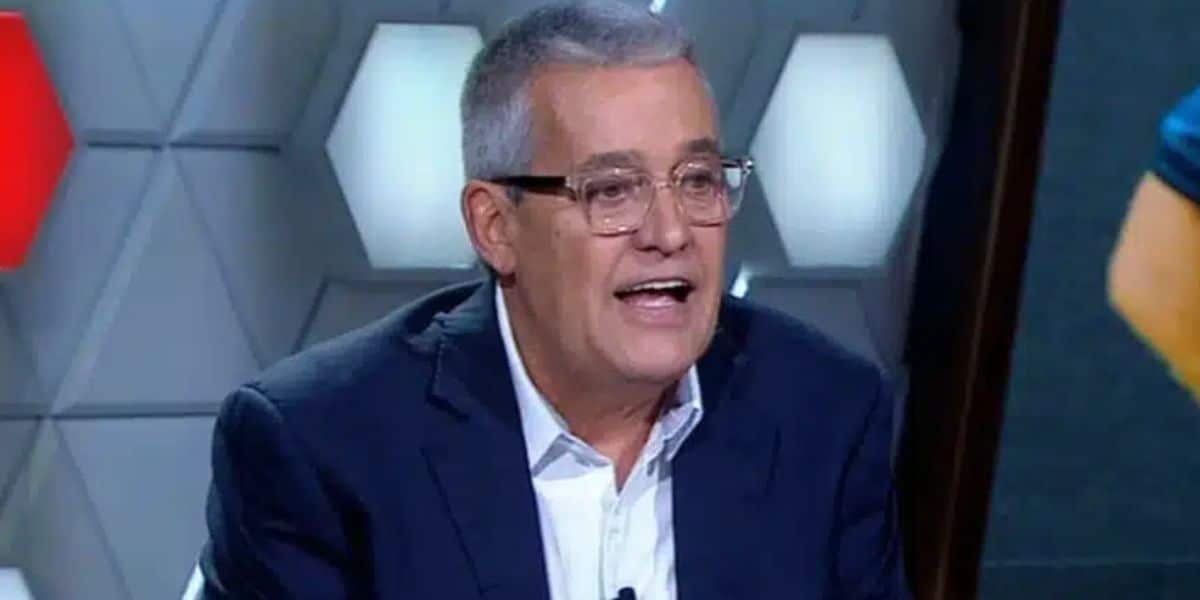 http://tvfoco.uai.com.br/wp-content/uploads/2015/05/Daniela-Mercury.jpg