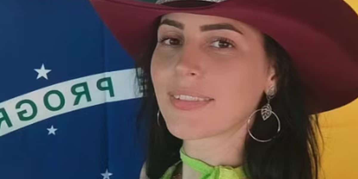http://tvfoco.uai.com.br/wp-content/uploads/2015/05/Daniela-Mercury.jpg