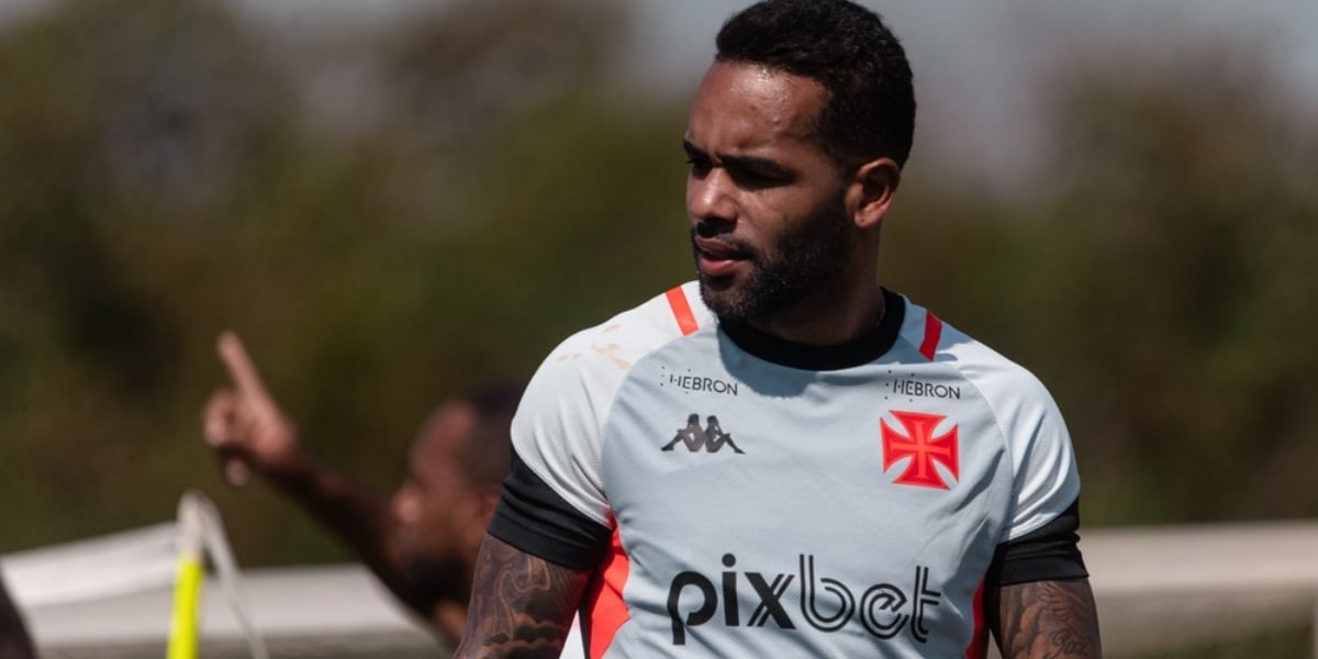 Alex Teixeira assinou com o Vasco até dezembro de 2025 (Foto: Leandro Amorim)