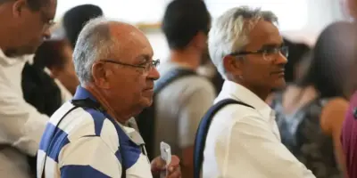 INSS: Lei em vigor nesta quarta (17) garante aposentadoria antecipada e lista de pessoas 50+ pode entrar com pedido