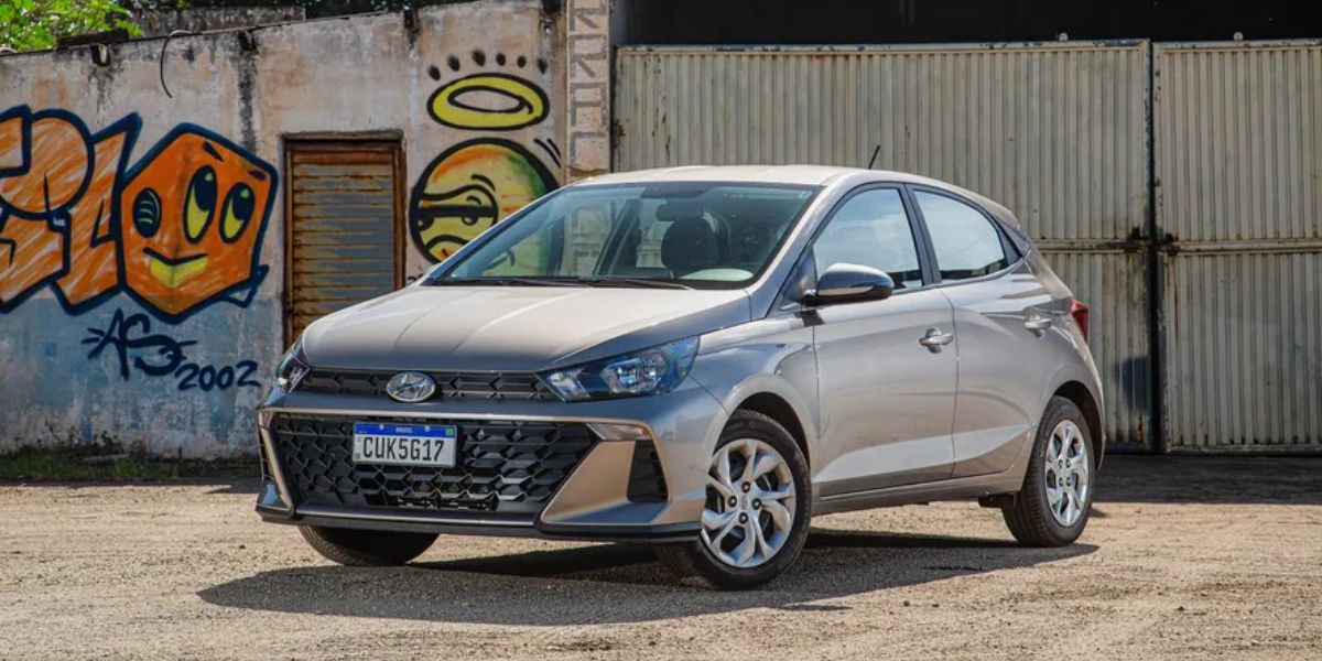 hyundai hb20 http://www.otvfoco.com.br/wp-content/uploads/2015/05/Daniela-Mercury.jpg